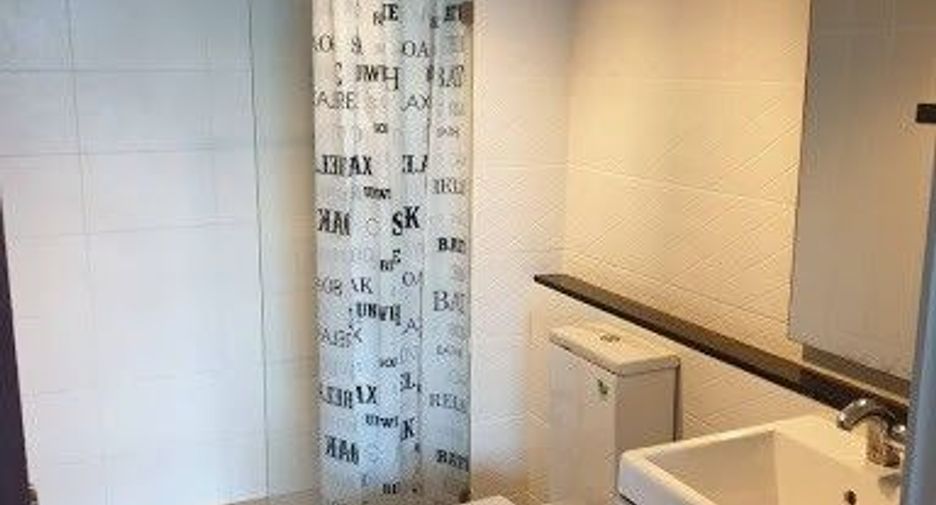 For sale 1 bed condo in Mueang Samut Prakan, Samut Prakan