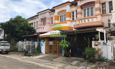 For sale 2 bedrooms townhouse in Lam Luk Ka, Pathum Thani