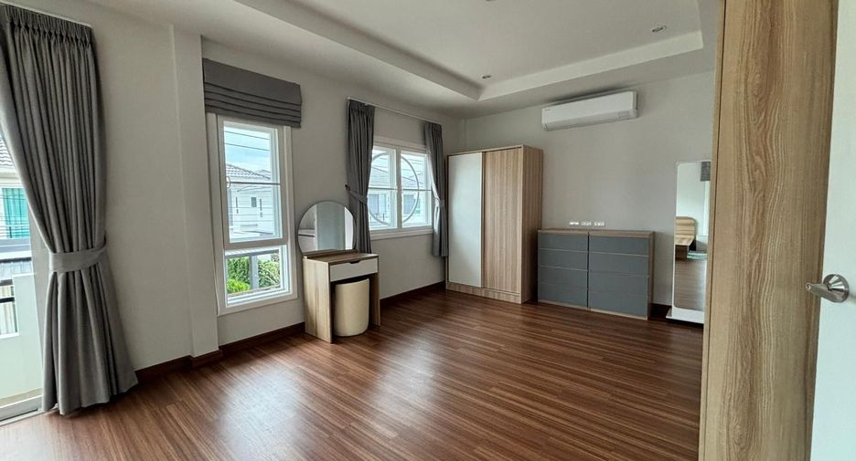 For sale 4 bedrooms house in Thalang, Phuket