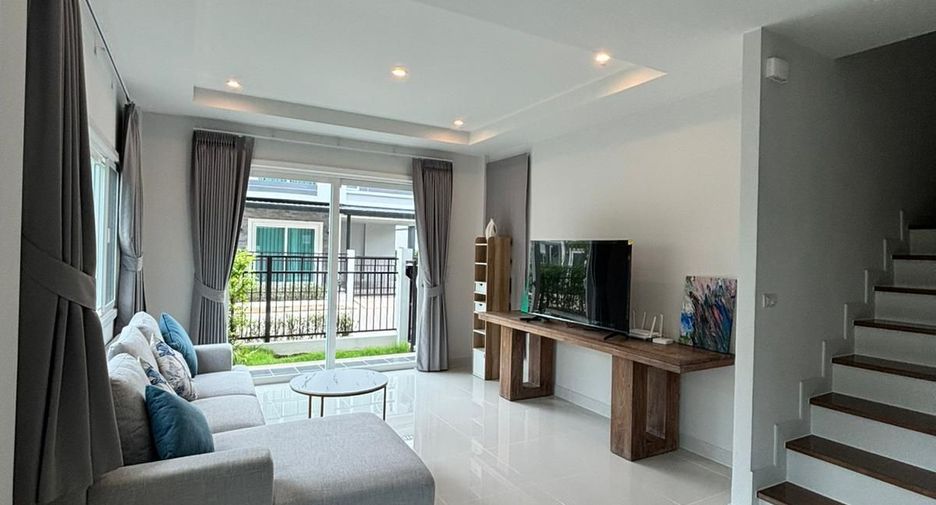 For sale 4 bedrooms house in Thalang, Phuket