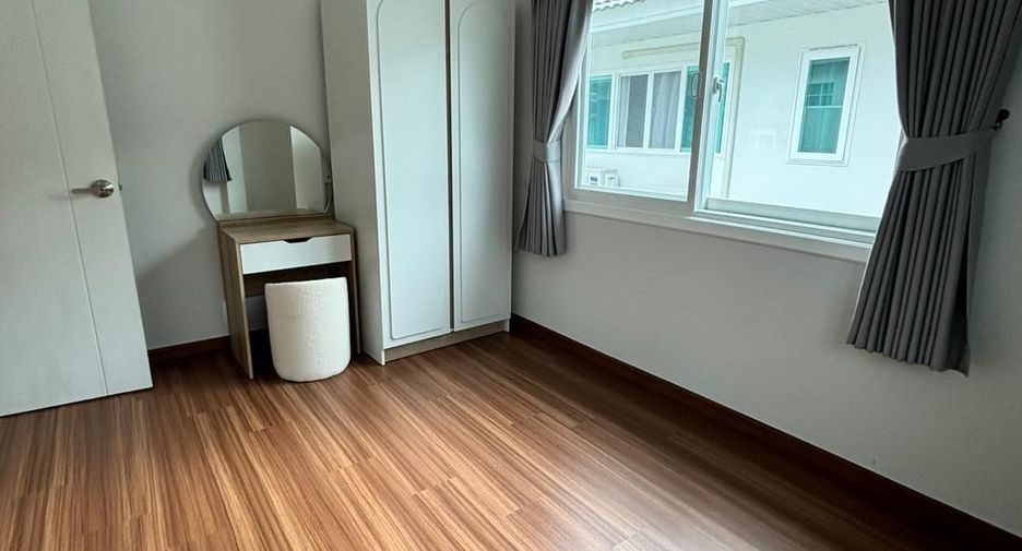 For sale 4 bedrooms house in Thalang, Phuket