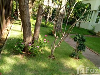 For sale 5 bedrooms villa in Mueang Samut Prakan, Samut Prakan