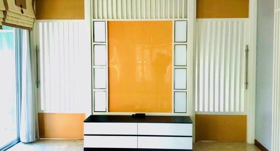 À vendre 5 chambres villa à Mueang Samut Prakan, Samut Prakan