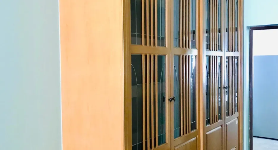 À vendre 5 chambres villa à Mueang Samut Prakan, Samut Prakan