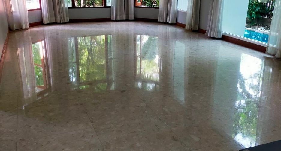 À vendre 5 chambres villa à Mueang Samut Prakan, Samut Prakan