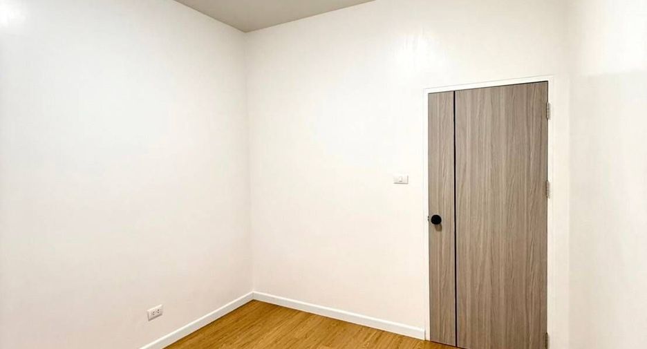 Reihenhaus zum Kauf mit 3 Zimmer in Thalang, Phuket
