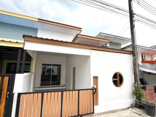 For sale 3 bedrooms townhouse in Thalang, Phuket