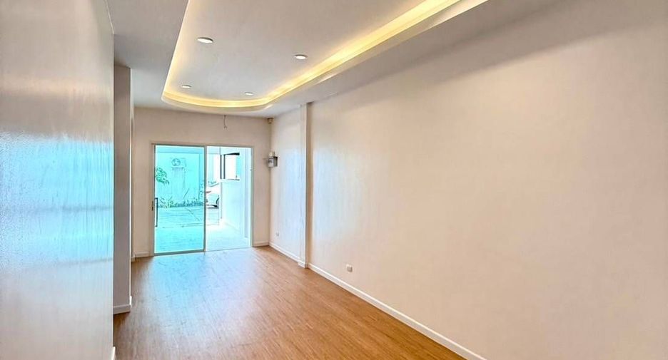 Reihenhaus zum Kauf mit 3 Zimmer in Thalang, Phuket