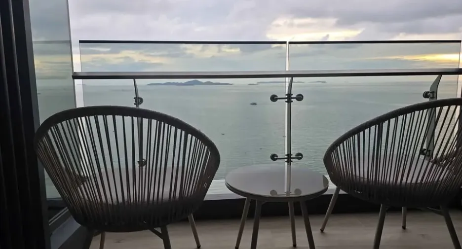 For rent 1 bed condo in Bang Lamung, Chonburi