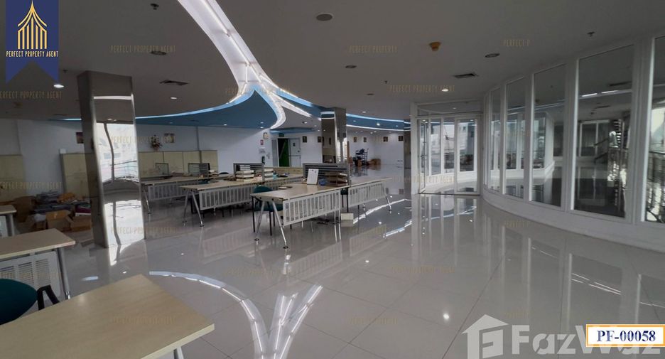Продажа 5 спальни офис в Mueang Samut Sakhon, Самутсакхон