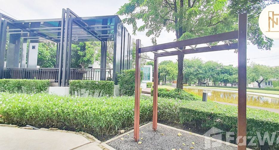 For sale 3 bedrooms house in Mueang Pathum Thani, Pathum Thani