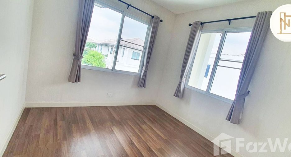 For sale 3 bedrooms house in Mueang Pathum Thani, Pathum Thani