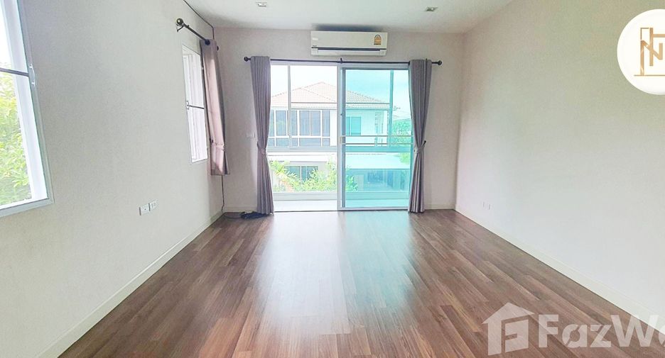 For sale 3 bedrooms house in Mueang Pathum Thani, Pathum Thani