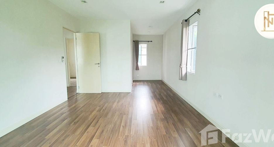 For sale 3 bedrooms house in Mueang Pathum Thani, Pathum Thani