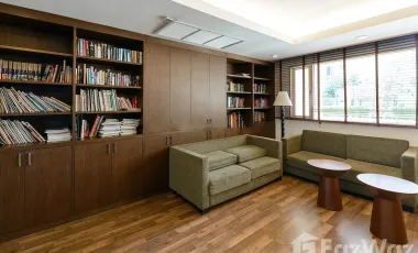 À vendre 2 chambres condo à Pathum Wan, Bangkok
