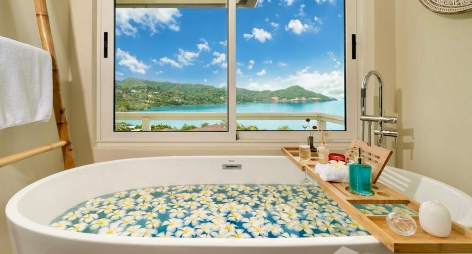 For sale and for rent 5 bedrooms villa in Thalang, Phuket