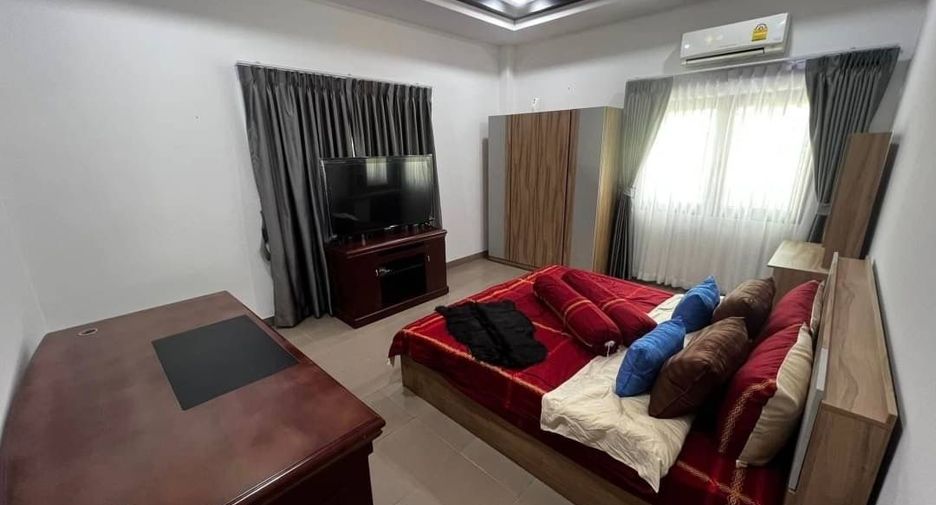 Villa zum Kauf mit 5 Zimmer in Bang Lamung, Chonburi