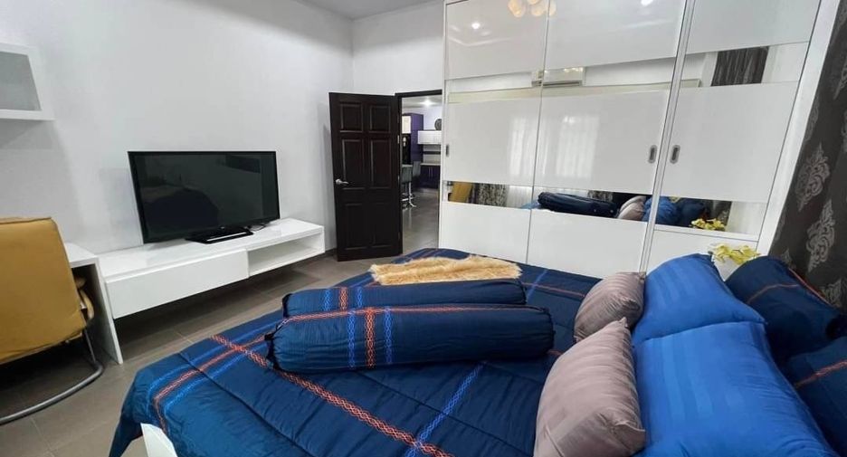 Villa zum Kauf mit 5 Zimmer in Bang Lamung, Chonburi