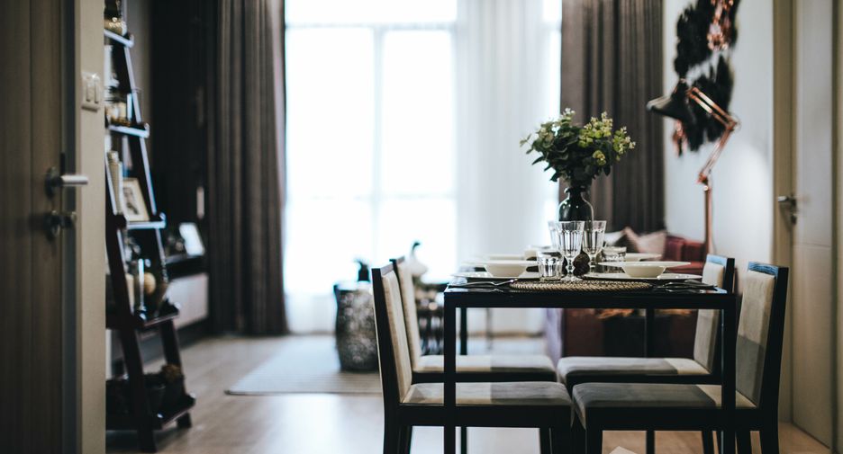 Condo en venta y en alquiler de 4 habitaciones en Watthana, Bangkok