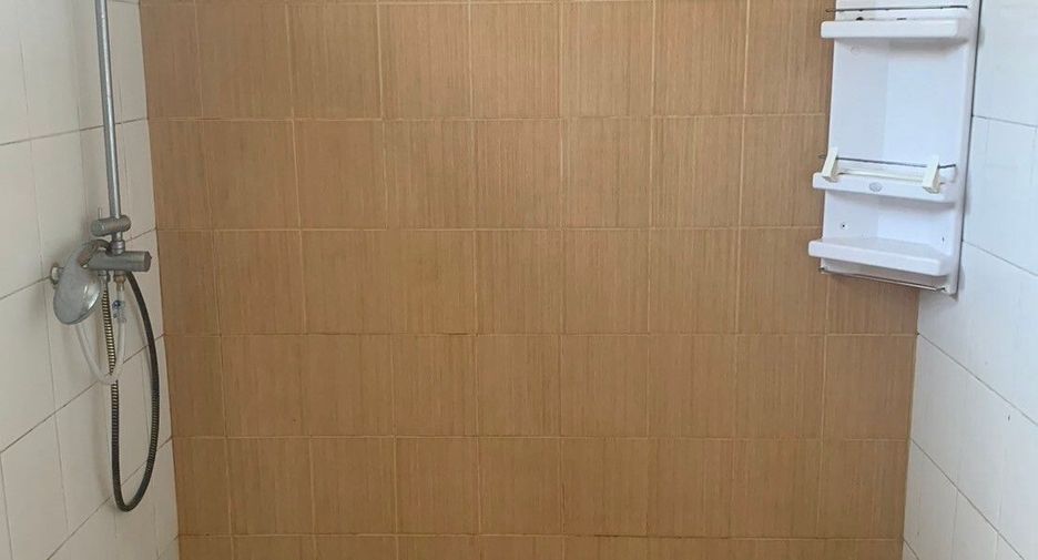 For sale 3 ベッドルーム townhouse in Lam Luk Ka, Pathum Thani
