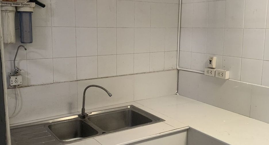 For sale 3 bedrooms townhouse in Lam Luk Ka, Pathum Thani