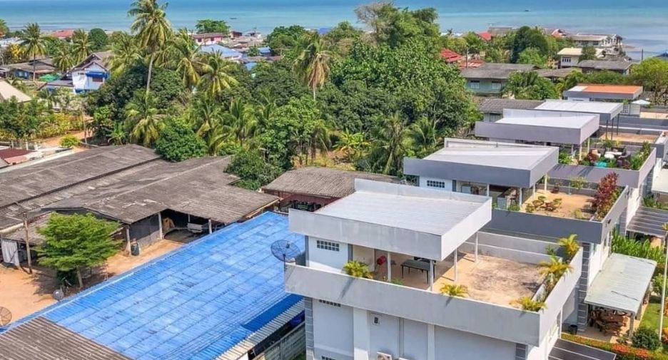 出售 5 卧室 公寓 在 Klaeng, Rayong