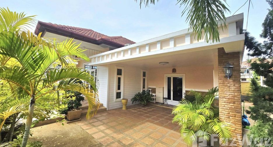 For rent 3 bedrooms house in Mueang Phuket, Phuket