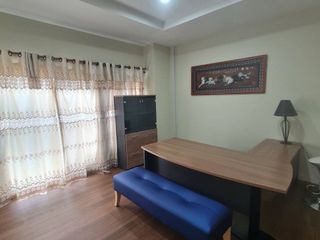 Reihenhaus zum Kauf und zur Miete mit 3 Zimmer in Suan Luang, Bangkok