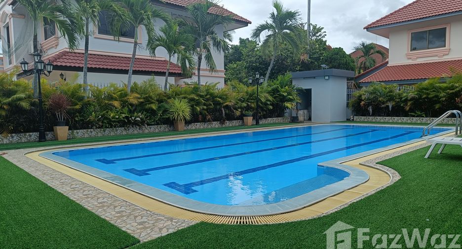 For sale 5 bedrooms villa in Bang Lamung, Chonburi