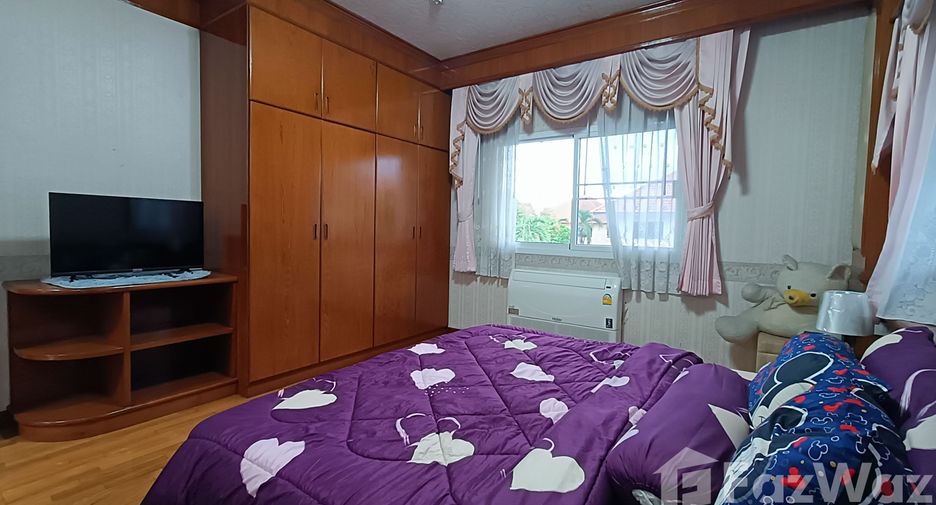 For sale 5 bedrooms villa in Bang Lamung, Chonburi