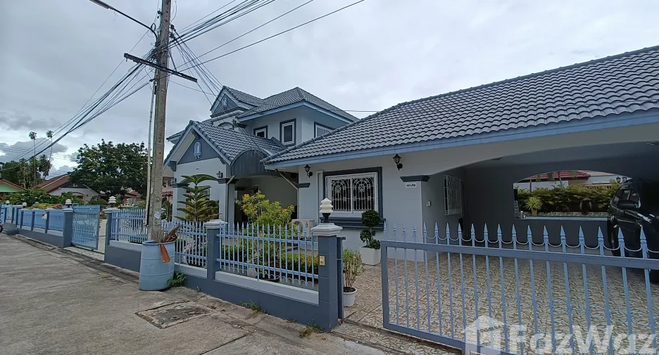 For sale 5 bedrooms villa in Bang Lamung, Chonburi
