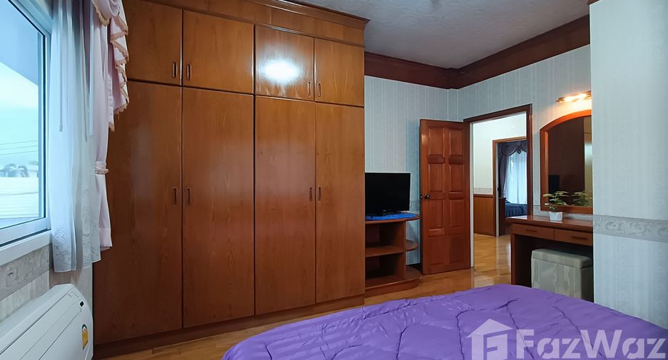 For sale 5 bedrooms villa in Bang Lamung, Chonburi