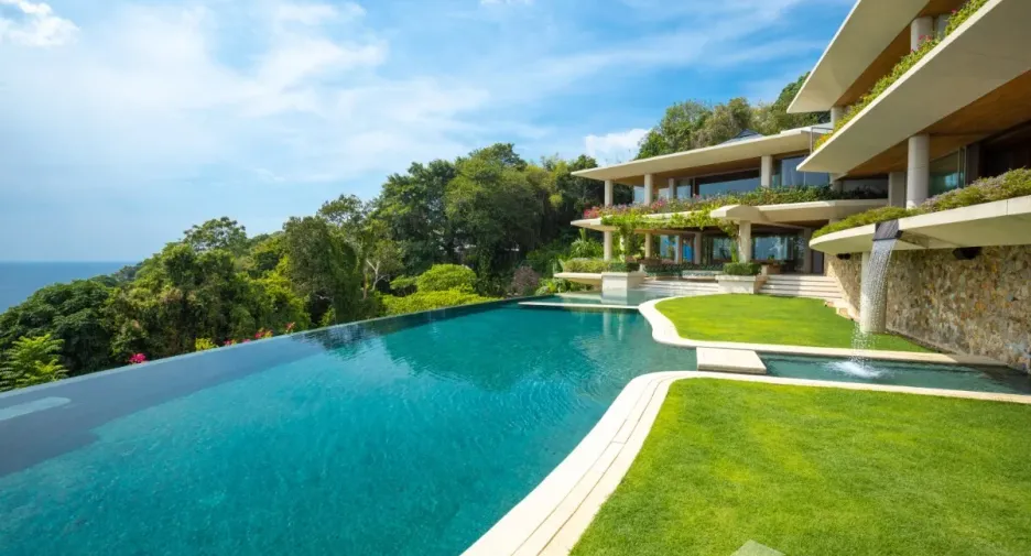 For sale 5 bedrooms villa in Kathu, Phuket
