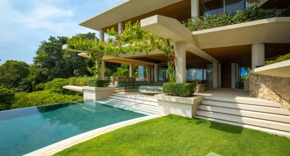 For sale 5 bedrooms villa in Kathu, Phuket