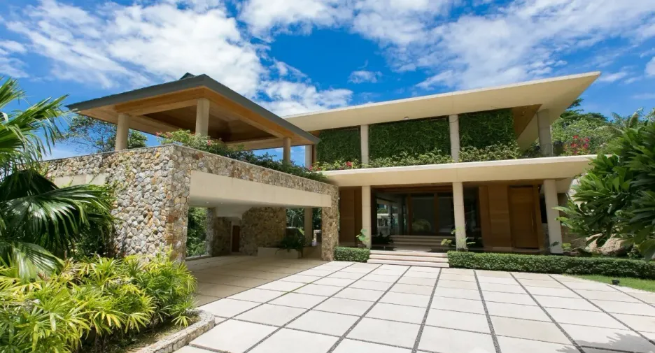 For sale 5 bedrooms villa in Kathu, Phuket