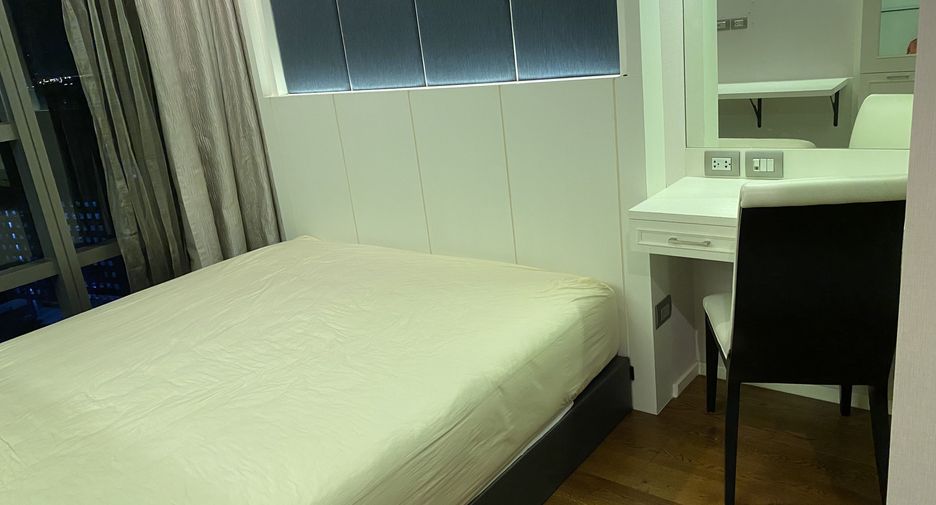 Condo en venta de 1 habitaciones en Sathon, Bangkok