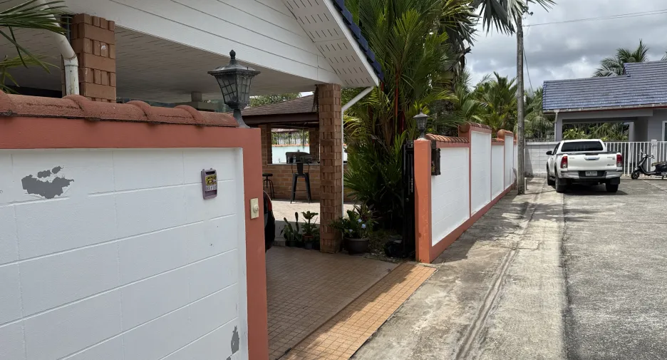 For sale 2 bedrooms villa in Thalang, Phuket
