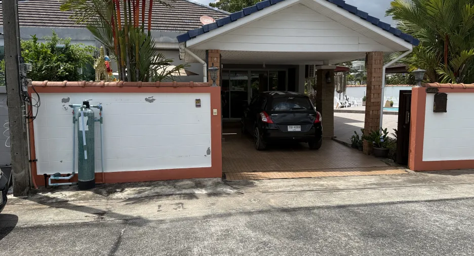 For sale 2 bedrooms villa in Thalang, Phuket