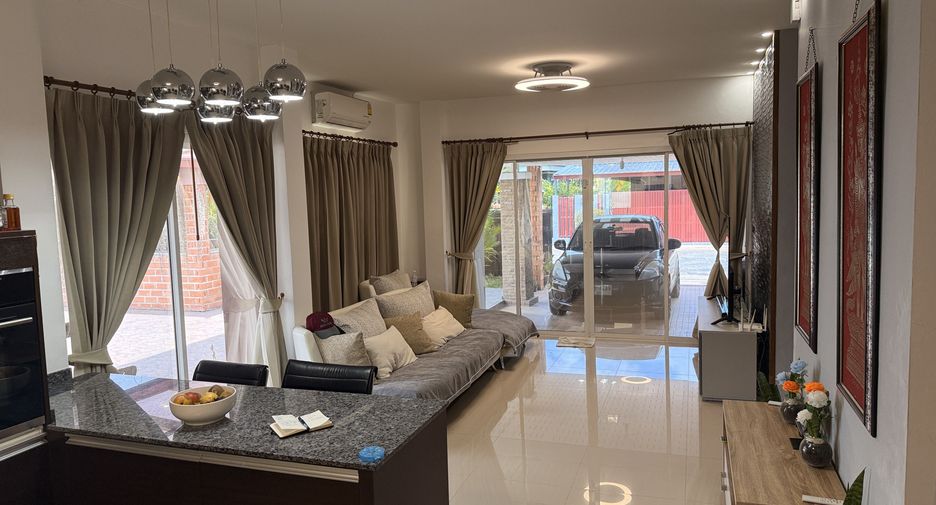 For sale 2 bedrooms villa in Thalang, Phuket