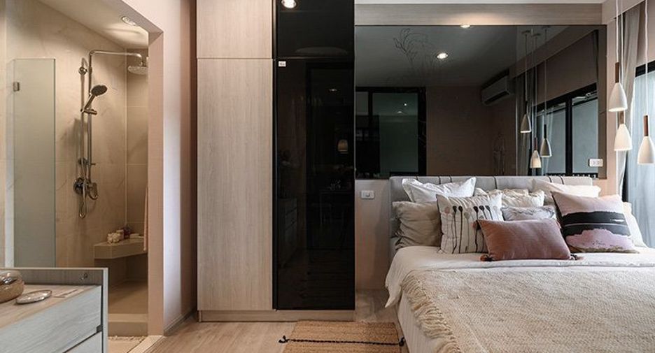 For sale 2 bedrooms condo in Bang Phli, Samut Prakan