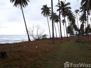 Terreno en venta en Sichon, Nakhon Si Thammarat