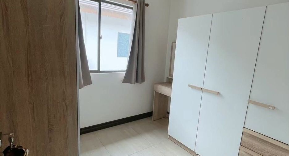 Casa adosada en alquiler de 3 habitaciones en Kathu, Phuket