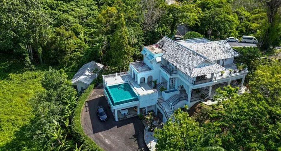 For sale and for rent 3 bedrooms villa in Thalang, Phuket