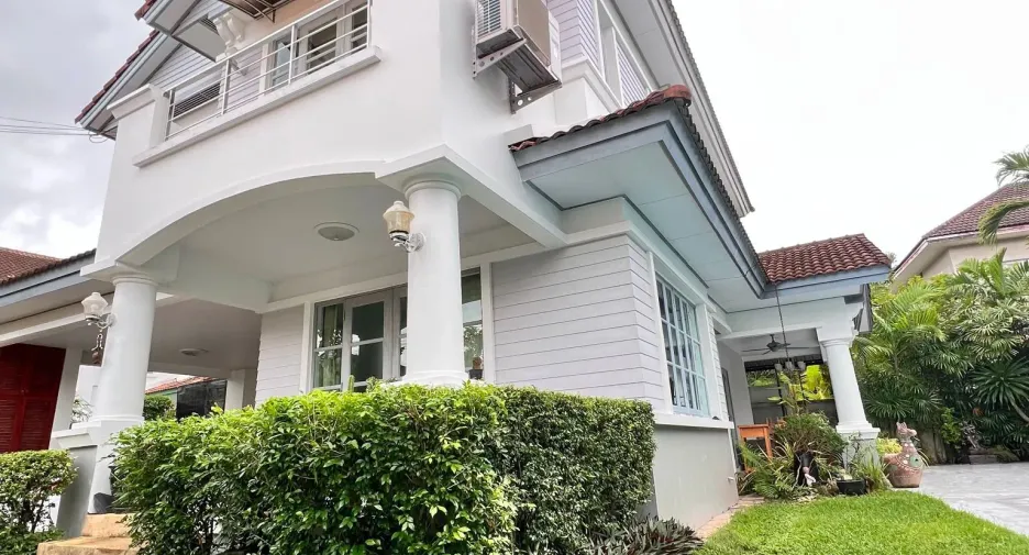Villa zur Miete mit 4 Zimmer in Mueang Phuket, Phuket