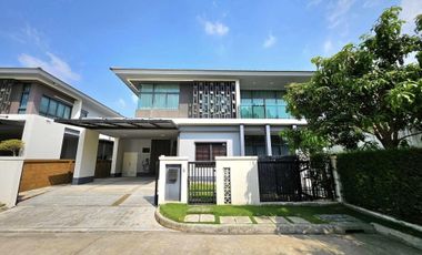 Haus zum Kauf mit 4 Zimmer in Prawet, Bangkok