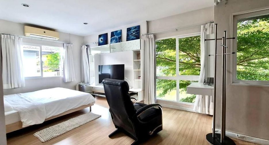 For rent 3 bedrooms house in Mueang Phuket, Phuket