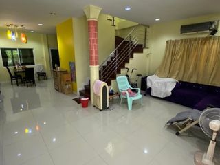 For sale 3 bedrooms townhouse in Nong Khaem, Bangkok