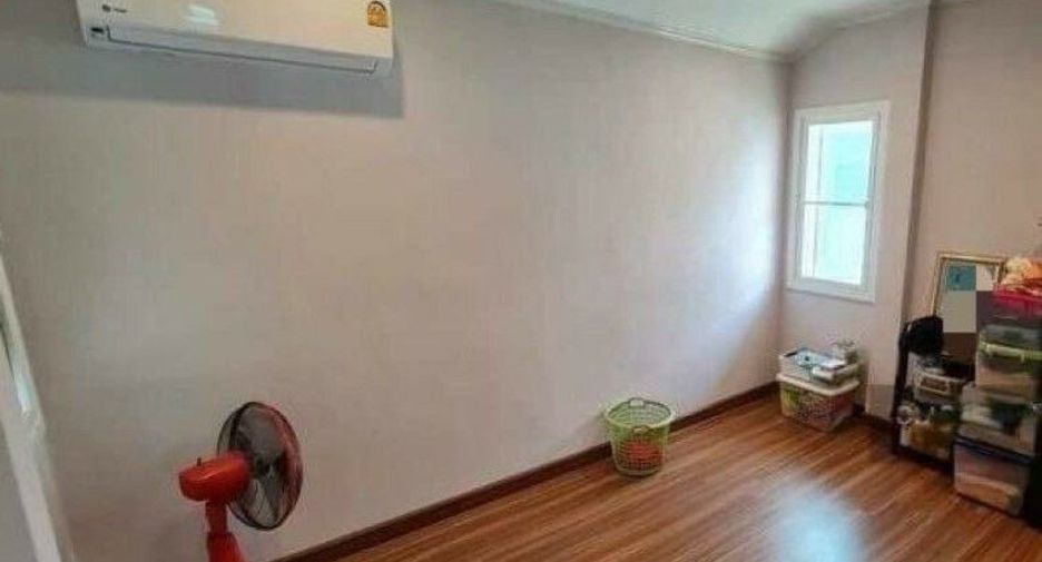 Продажа 3 спальни дом в Нонг Кхаем, Бангкок