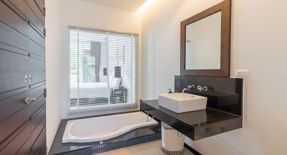 For rent 3 bedrooms villa in Thalang, Phuket