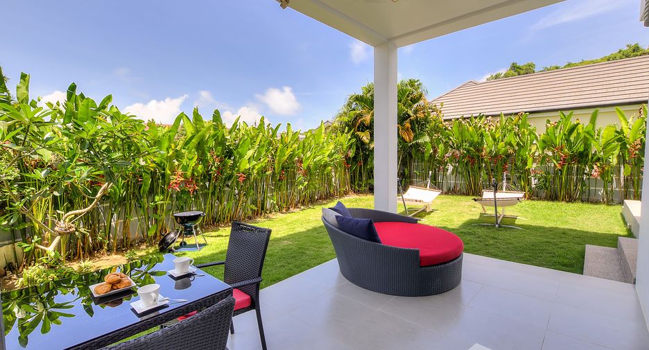 For rent 4 bedrooms villa in Mueang Phuket, Phuket